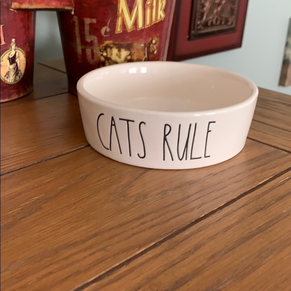 Rae Dunn “Cats Rule” feeding dish water bowl